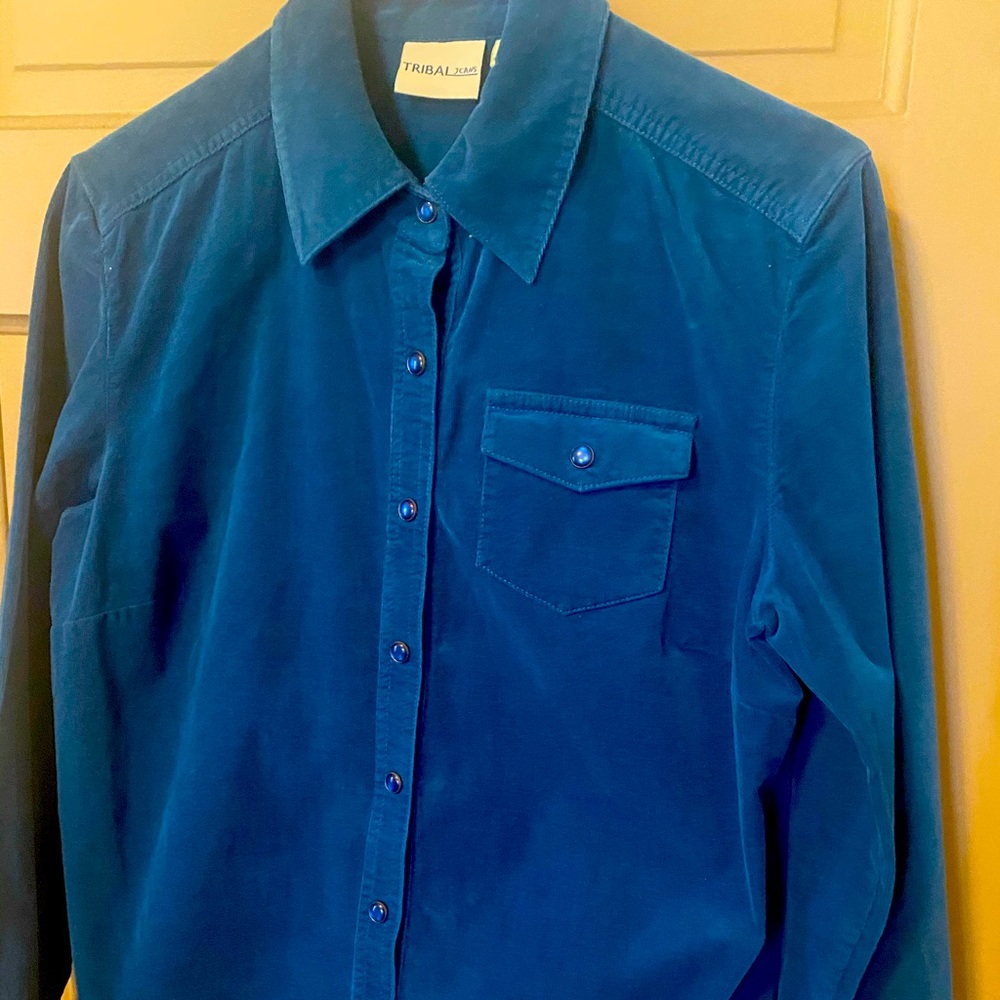Tribal women’s pearl snap lightweight corduroy shirt.